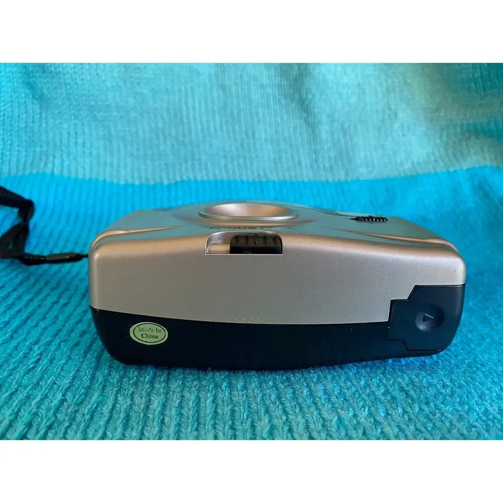 35mm megaview Focus free Camera